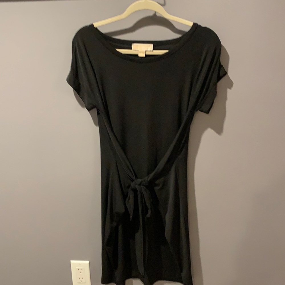 Black tie waist dress
